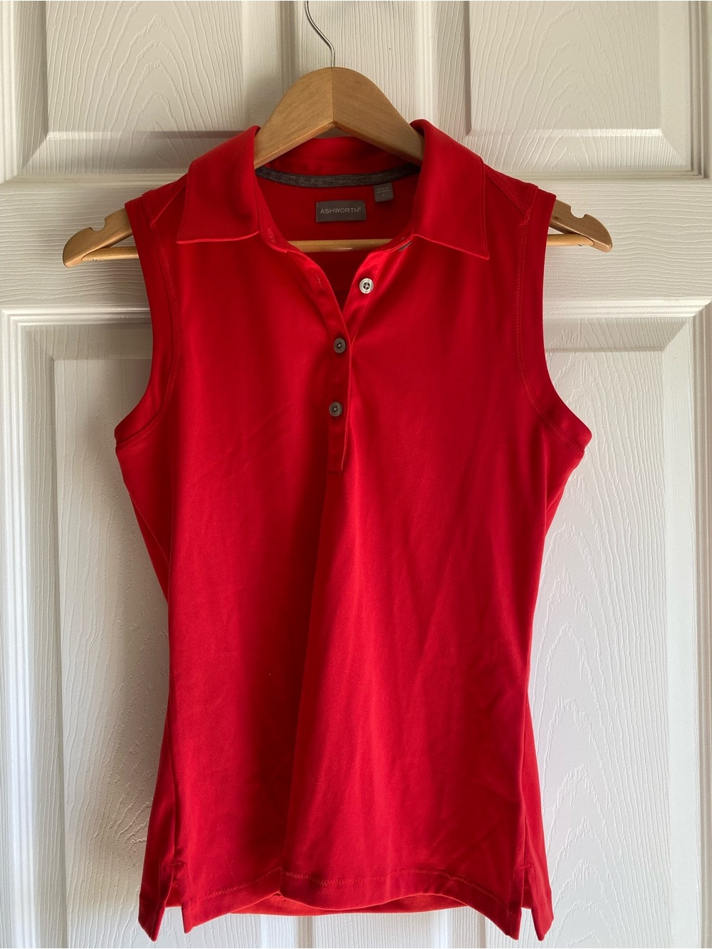 Ashworth Women’s Red Sleeveless Golf Polo Shirt Size Small